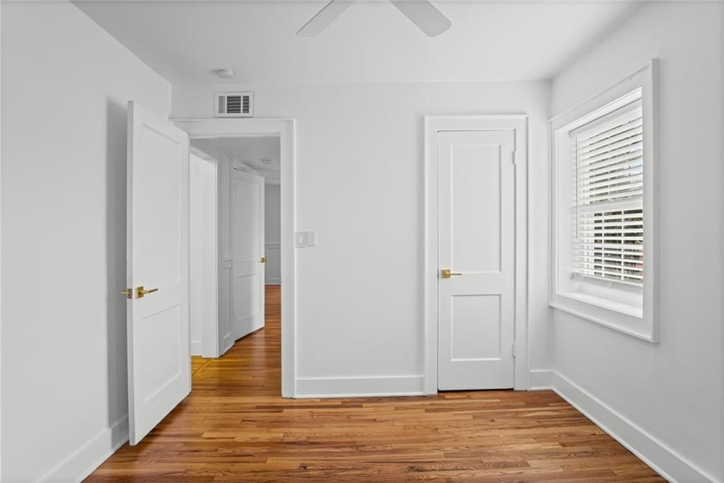 1207 W 45th Street — photo 14