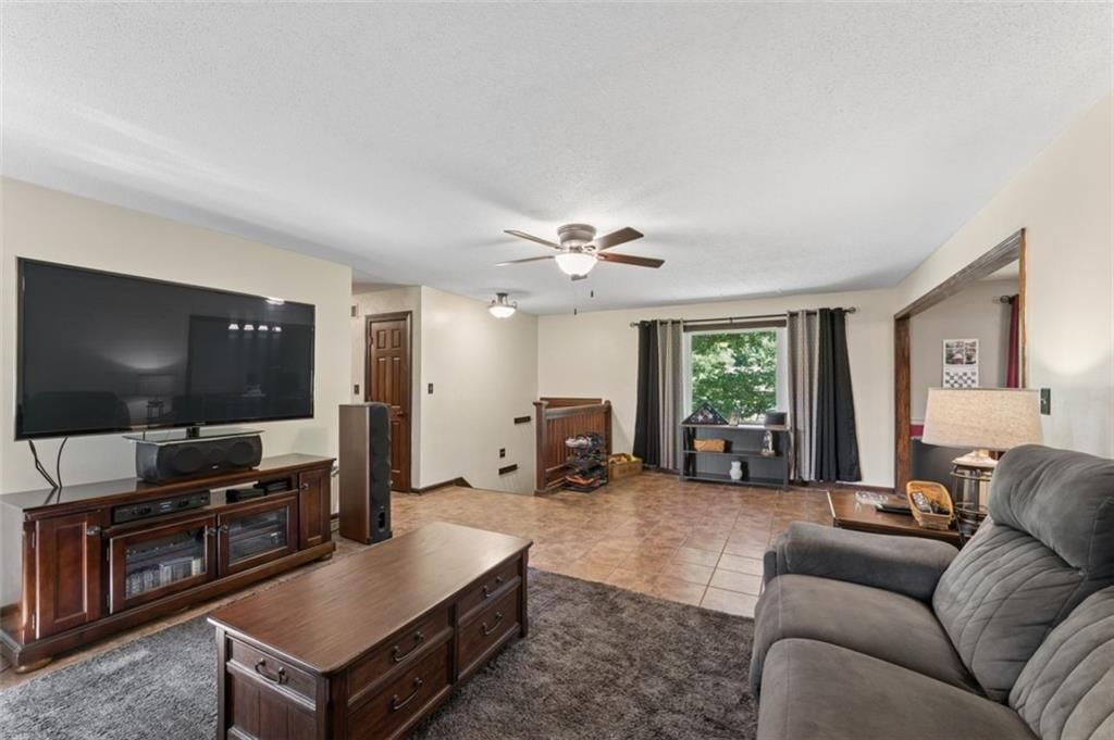 892 Gregory Street — photo 6