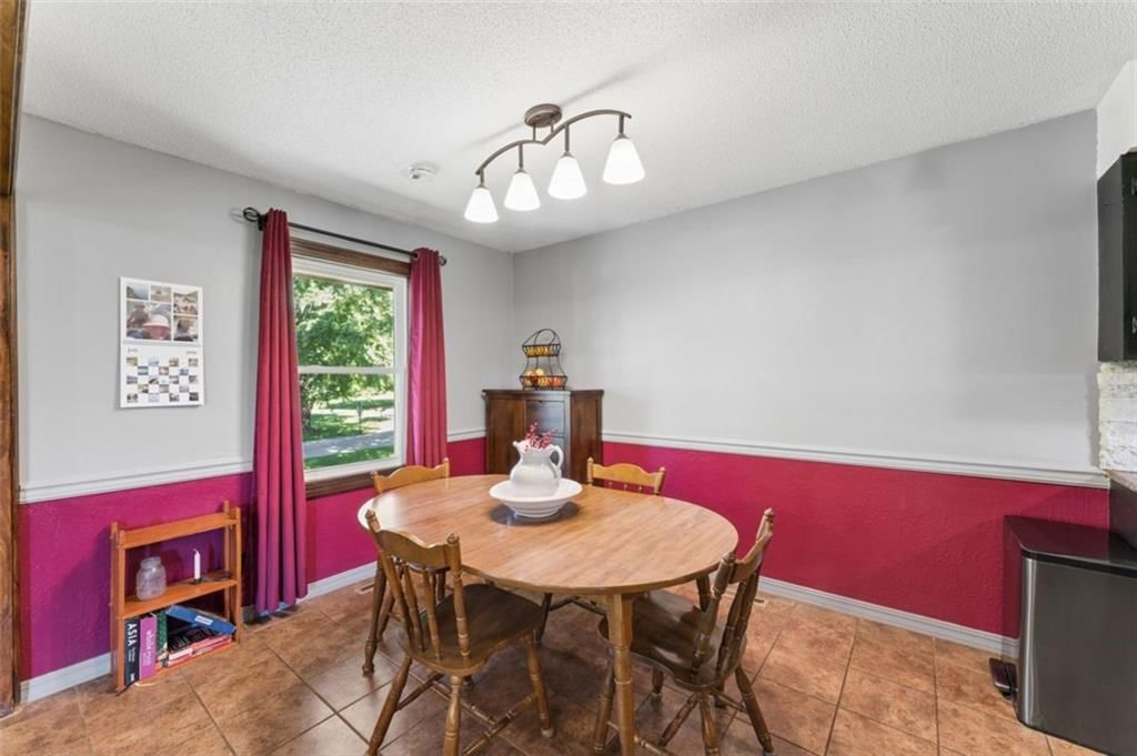 892 Gregory Street — photo 12