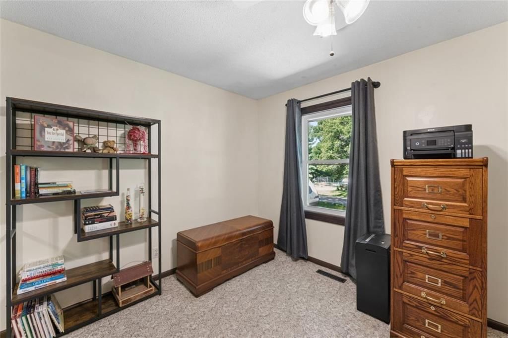 892 Gregory Street — photo 25