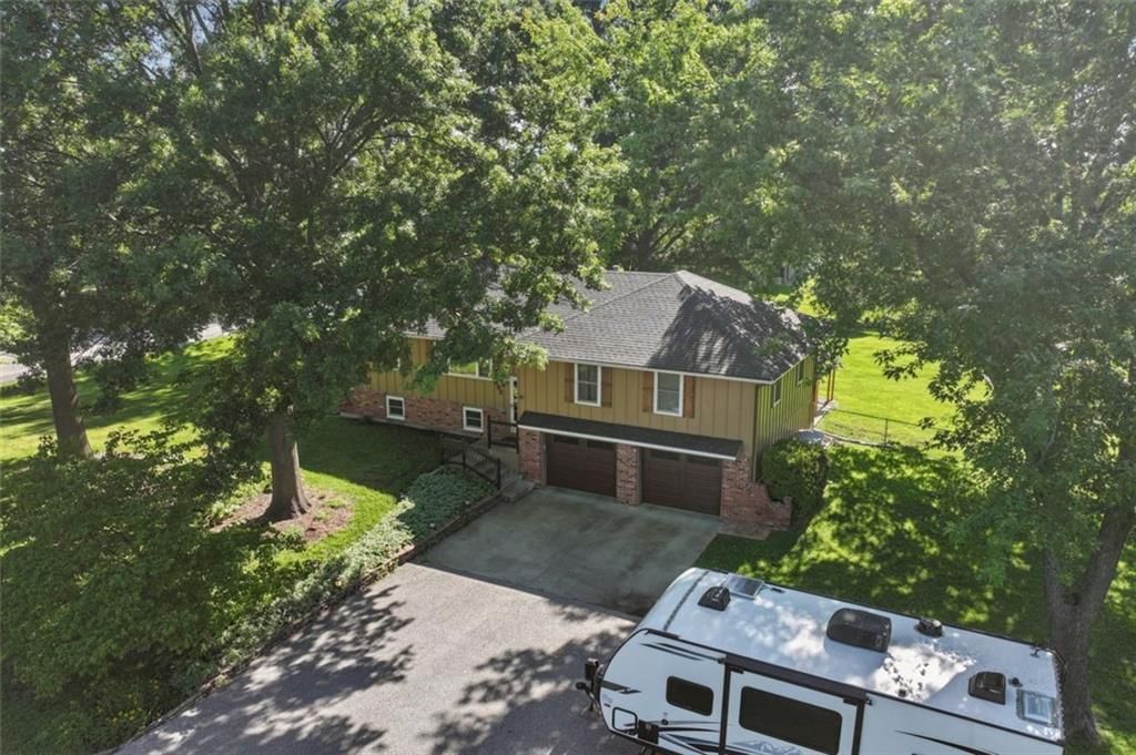892 Gregory Street — photo 34