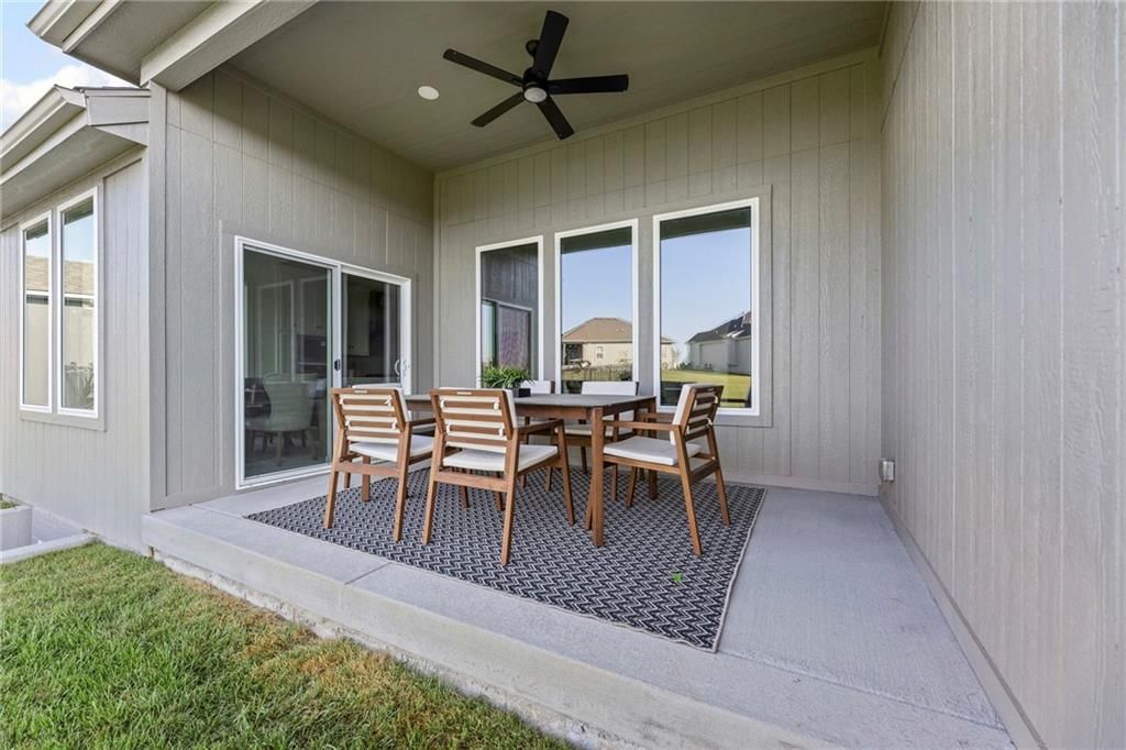 12212 S Emerald Street — photo 39