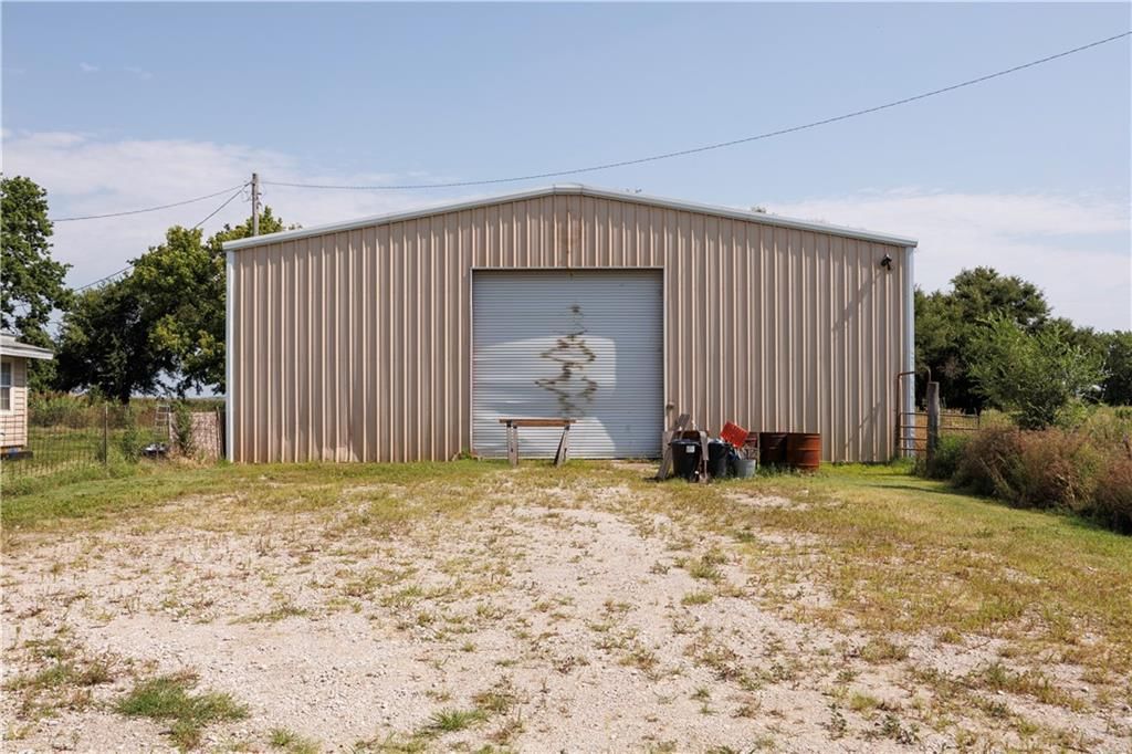 18720 800 Road — photo 37