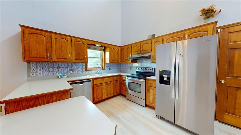 7514 Orient Avenue — photo 7