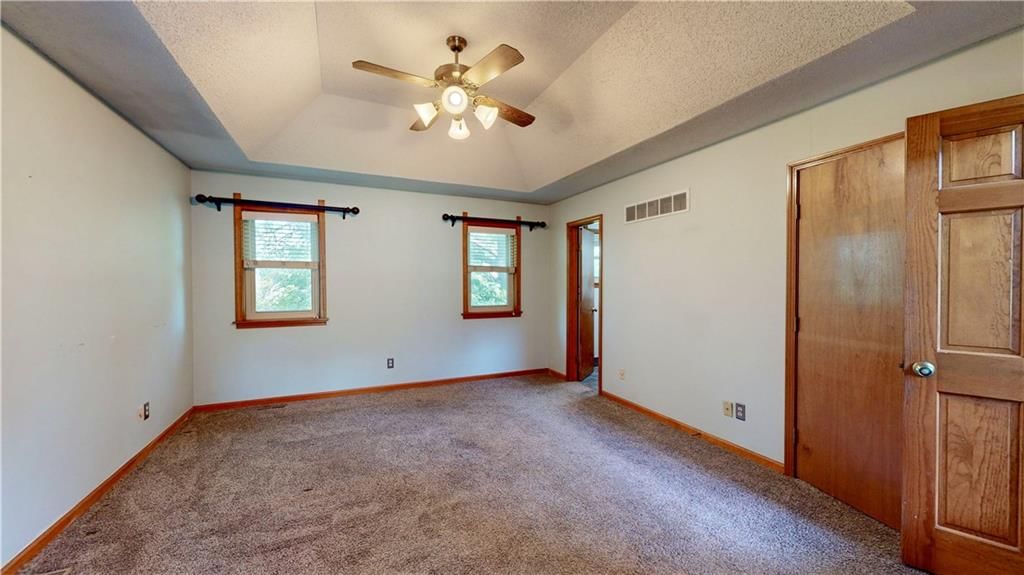 7514 Orient Avenue — photo 12