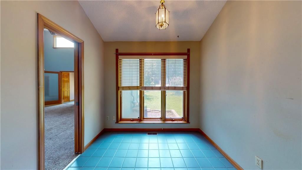 7514 Orient Avenue — photo 13