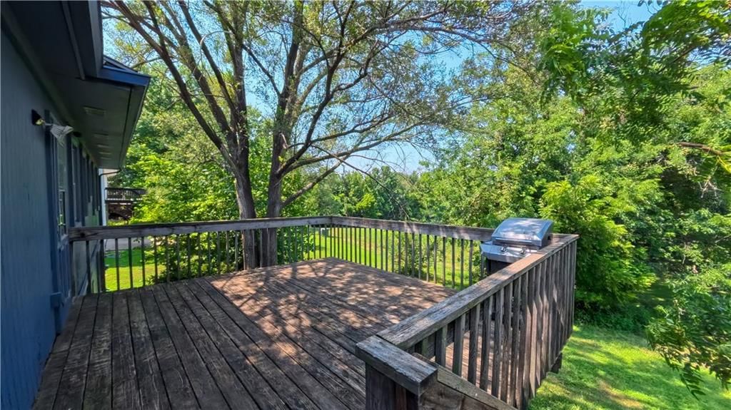 7514 Orient Avenue — photo 27
