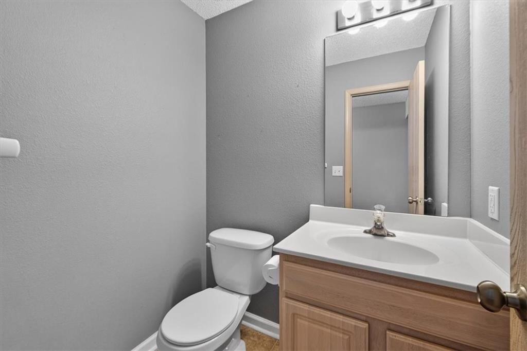 3529 NE Austin Drive — photo 5