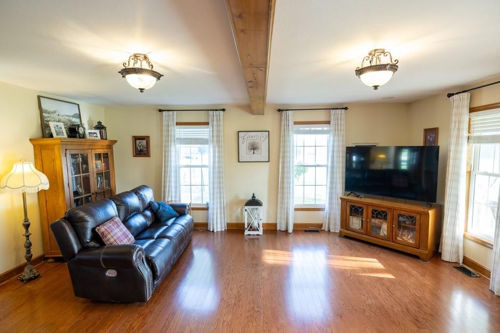 20731 Cowsert Drive — photo 55