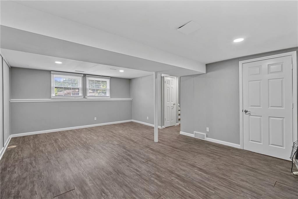 7218 Harvard Avenue — photo 19