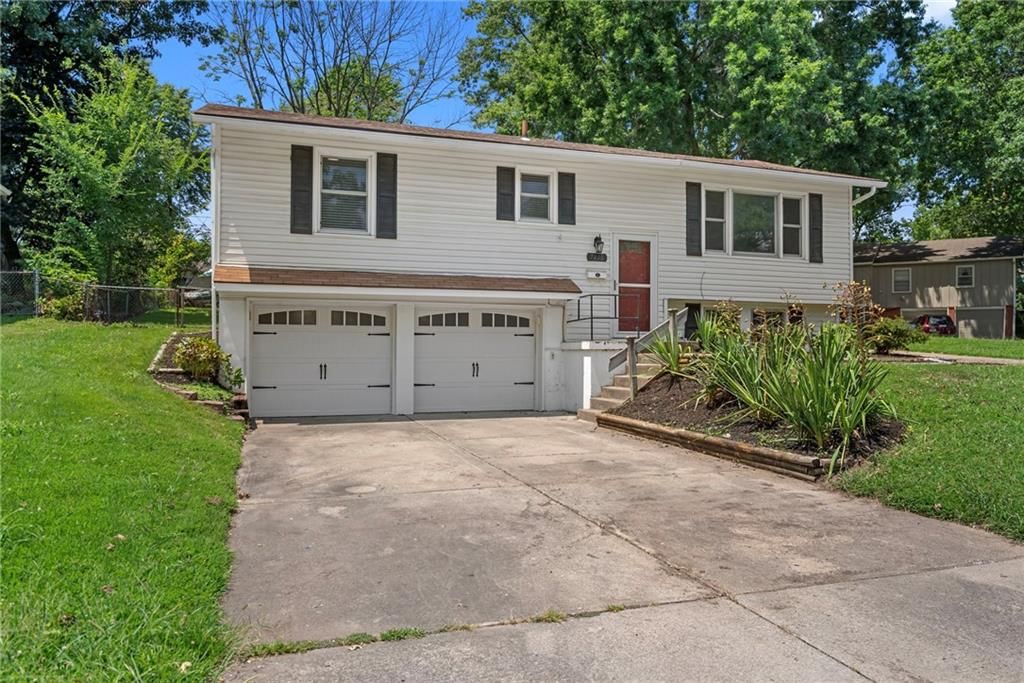7218 Harvard Avenue — photo 29