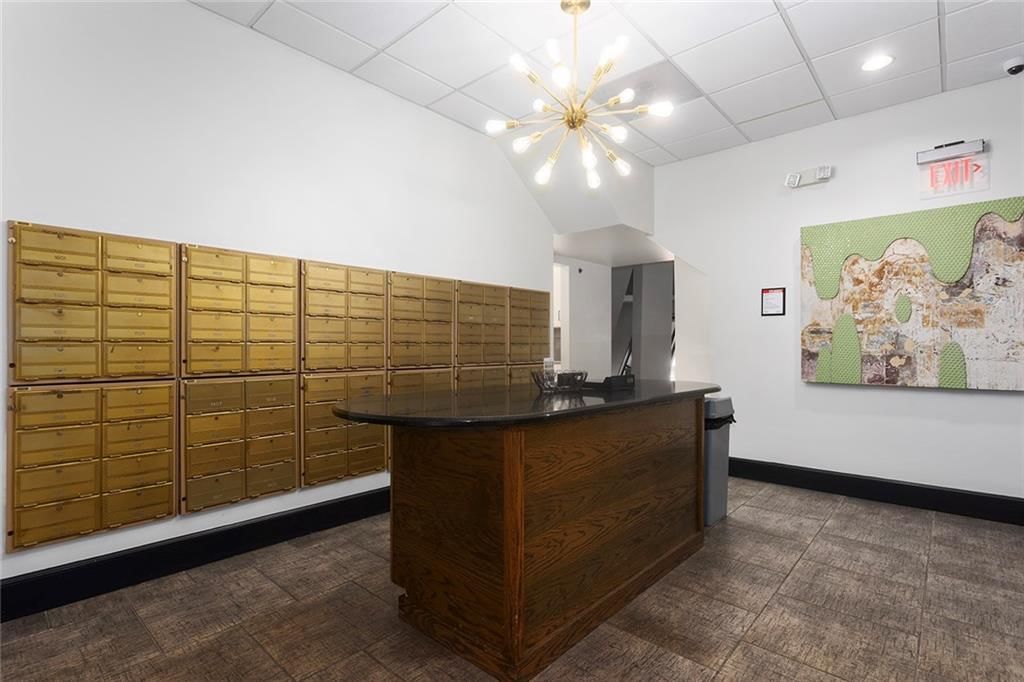 1101 Walnut Street — photo 22