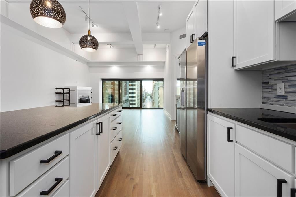 1101 Walnut Street — photo 28