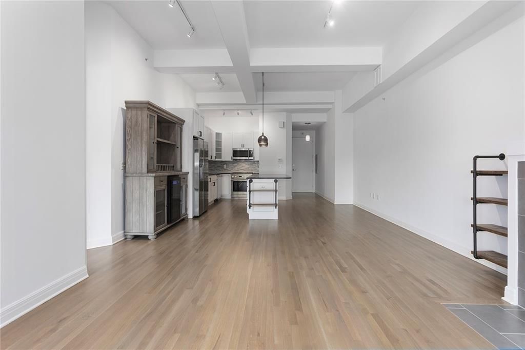 1101 Walnut Street — photo 31