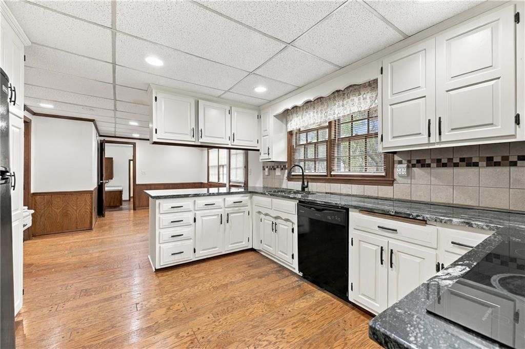 1600 Dana Drive — photo 8
