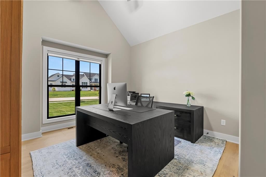 9717 Ingrid Street — photo 32