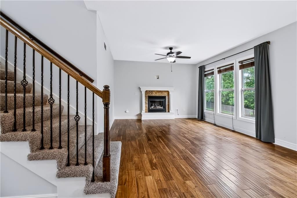 1236 Vivian Drive — photo 23