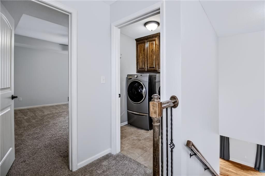 1236 Vivian Drive — photo 28