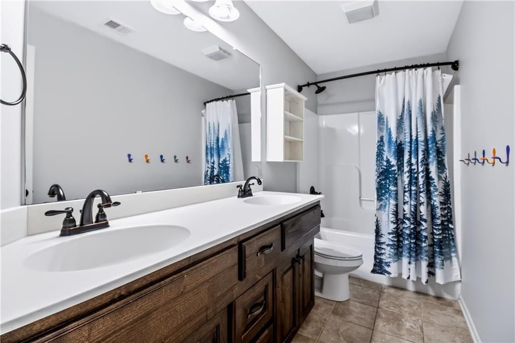 1236 Vivian Drive — photo 42