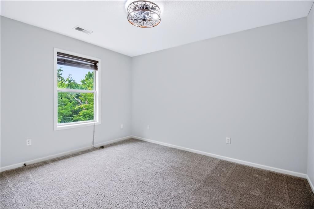 1236 Vivian Drive — photo 43