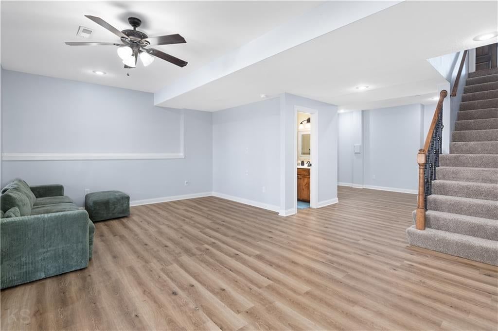 1236 Vivian Drive — photo 48