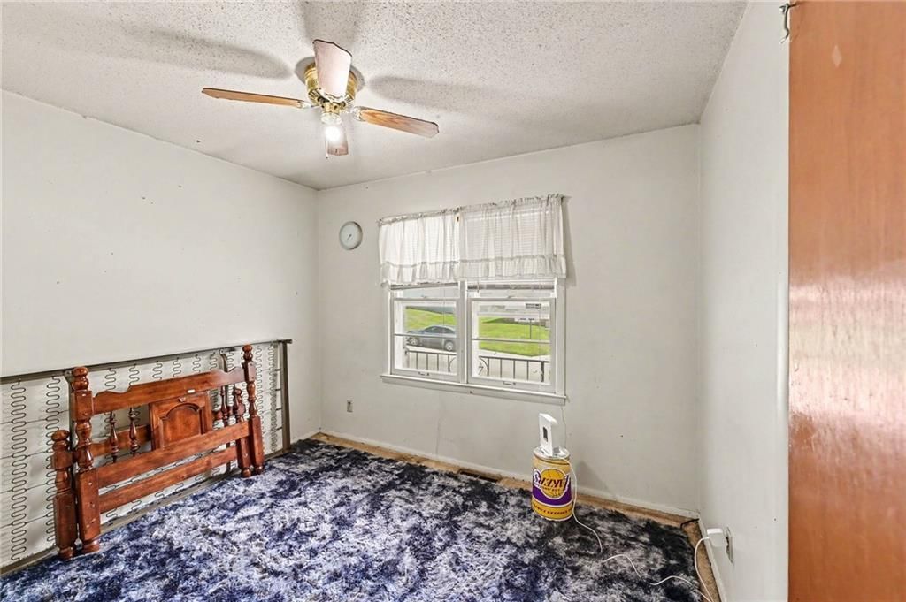 11906 Fuller Avenue — photo 10