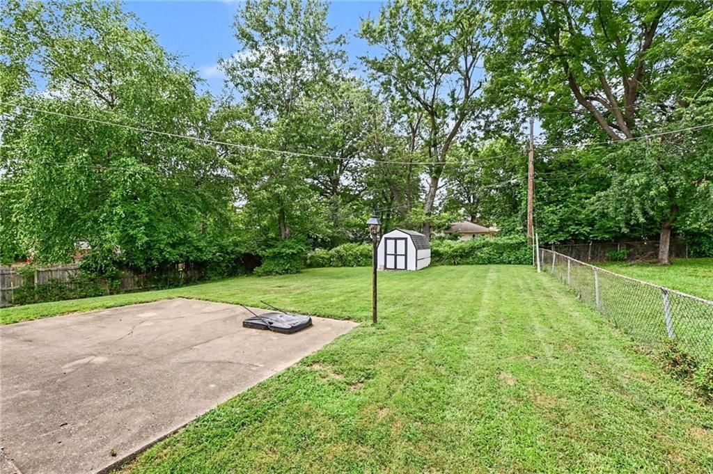 11906 Fuller Avenue — photo 20
