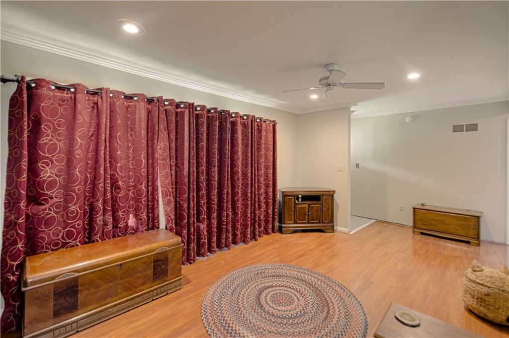4748 Reinhardt Drive — photo 5