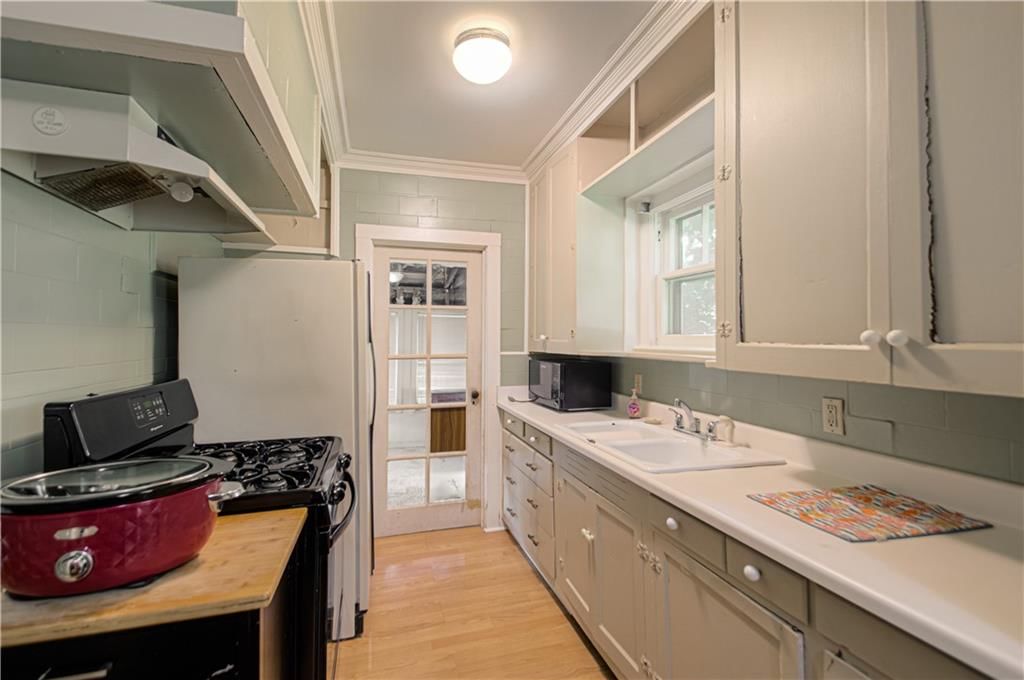 4748 Reinhardt Drive — photo 9