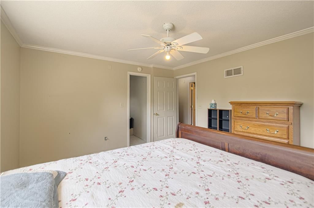 4748 Reinhardt Drive — photo 14