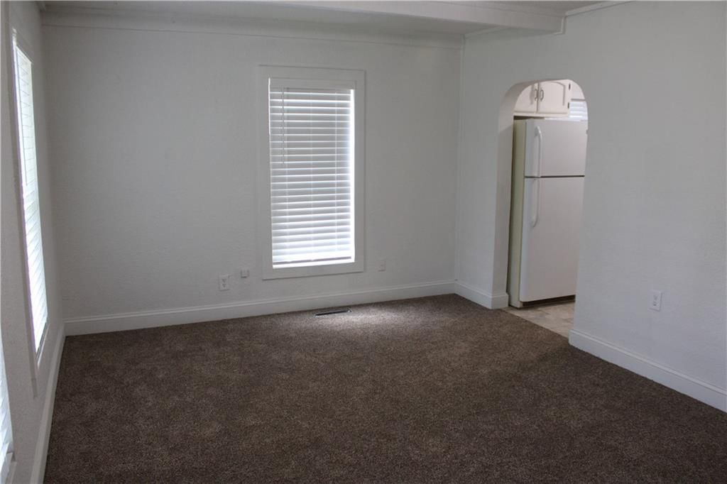 515 E Jackson Street — photo 2