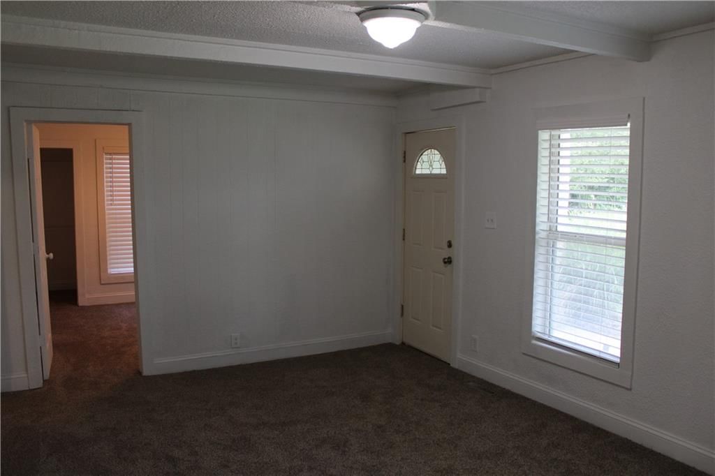 515 E Jackson Street — photo 6