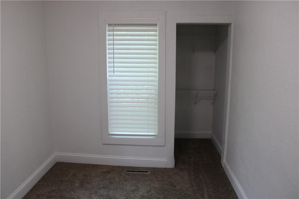 515 E Jackson Street — photo 10