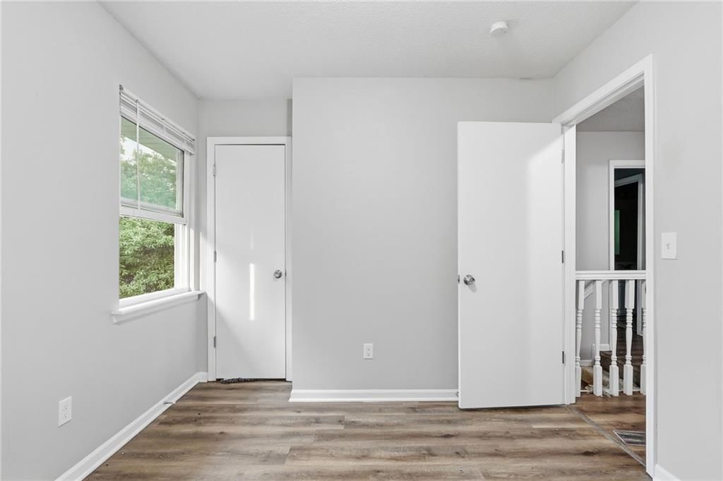 201 N Poplar Drive — photo 15