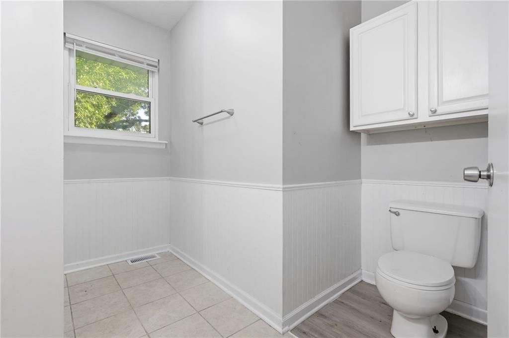 201 N Poplar Drive — photo 23