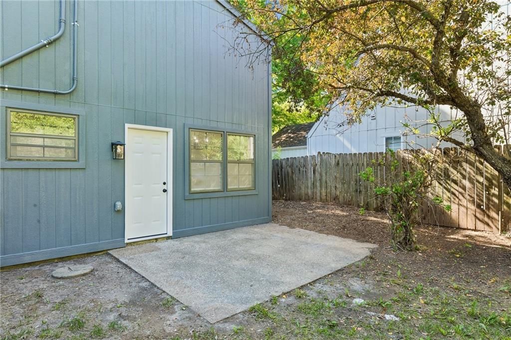 303 Northwood Lane — photo 28