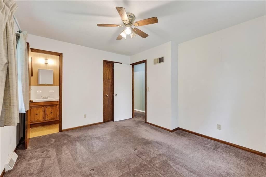 8029 Yecker Avenue — photo 18