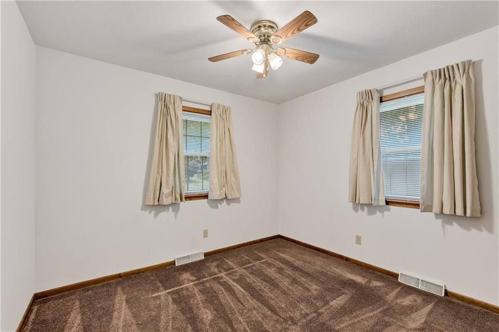 8029 Yecker Avenue — photo 20