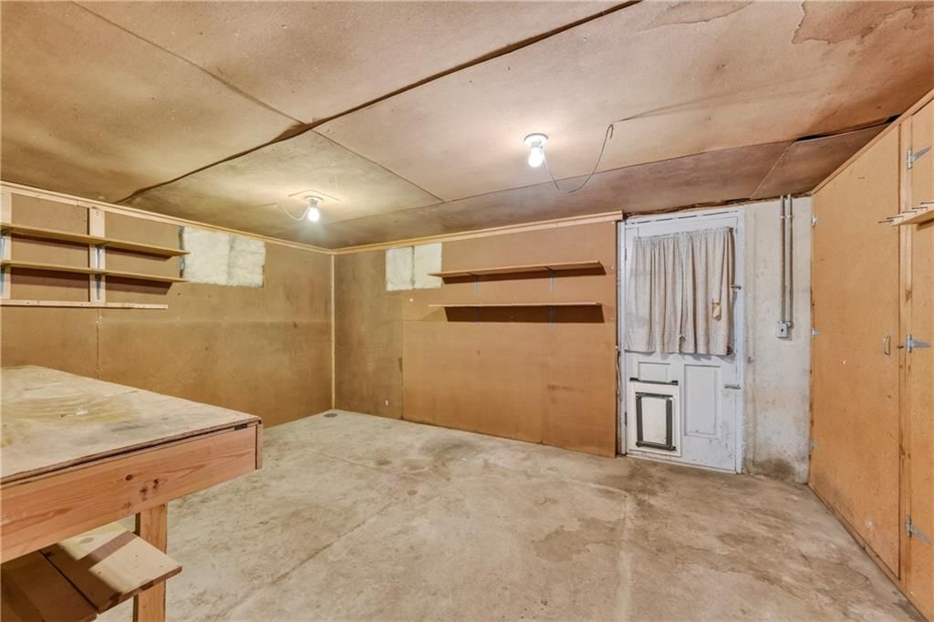 8029 Yecker Avenue — photo 25