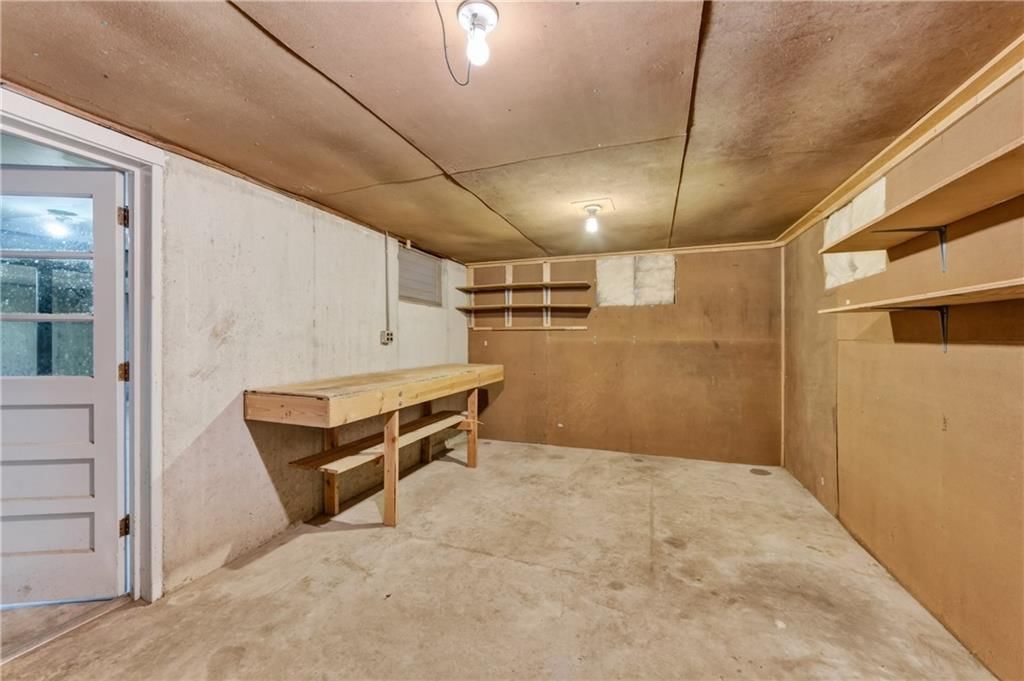 8029 Yecker Avenue — photo 26