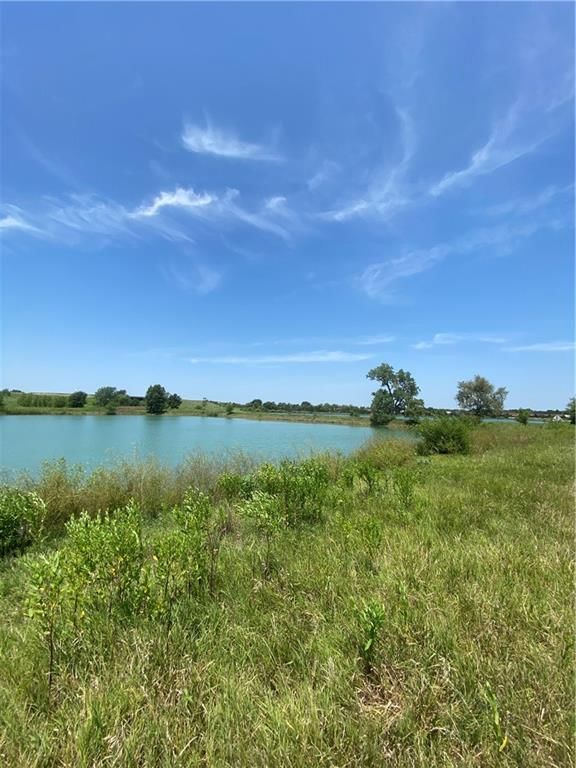 3088 Sand Creek Road, Ottawa, KS