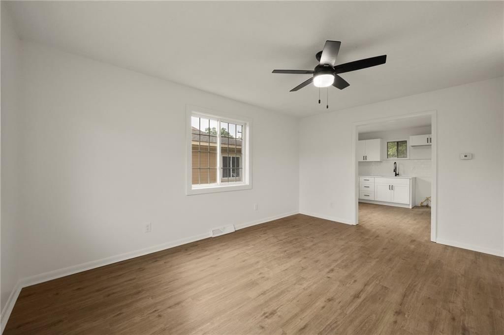 512-514 Maier Drive — photo 4