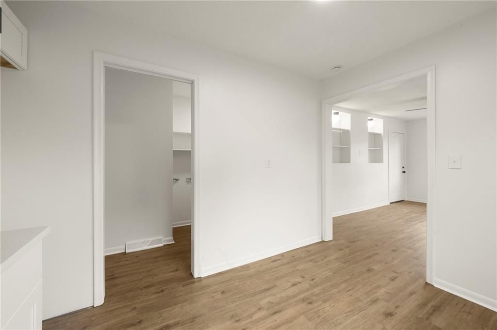 512-514 Maier Drive — photo 12