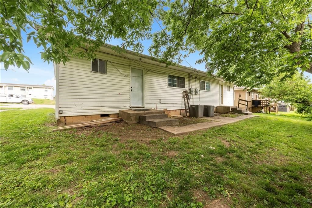 512-514 Maier Drive — photo 23