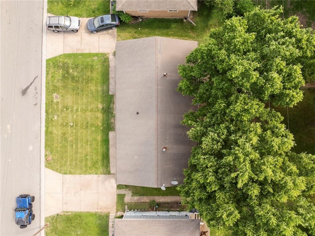 512-514 Maier Drive — photo 33