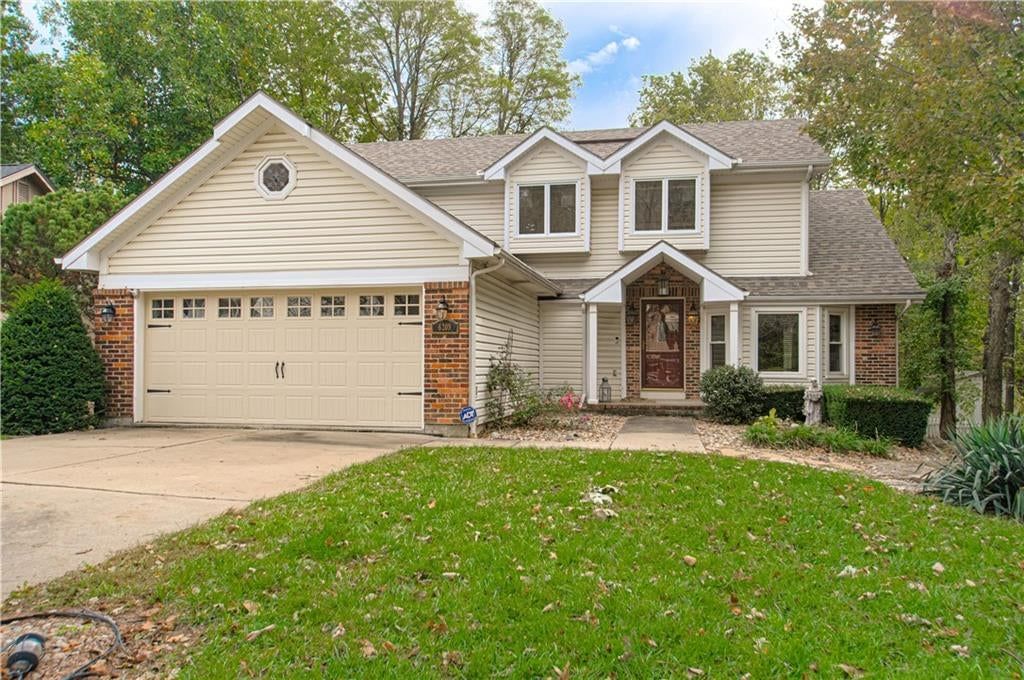 6209 NW 65th Street, Kansas City, MO: listing photo 3