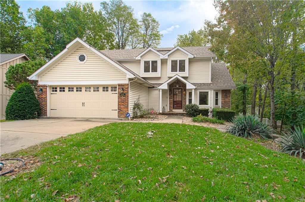 6209 NW 65th Street, Kansas City, MO: listing photo 2