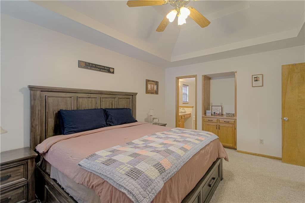 1224 NE Beacon Avenue — photo 17