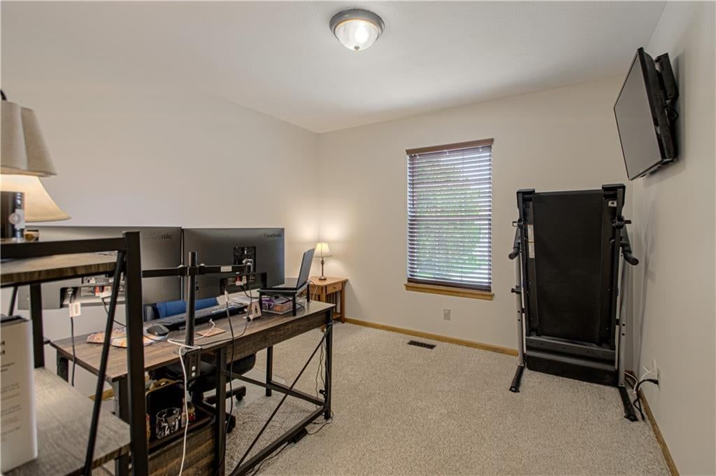 1224 NE Beacon Avenue — photo 20