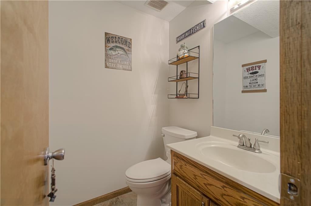 1224 NE Beacon Avenue — photo 22